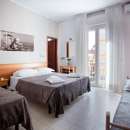 Fattori Hotel 3*